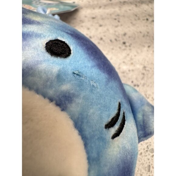 NWT Squishmallow 3.5" Luther Shark Clip Blue And Green Tye Dye Plush - Picture 4 of 5